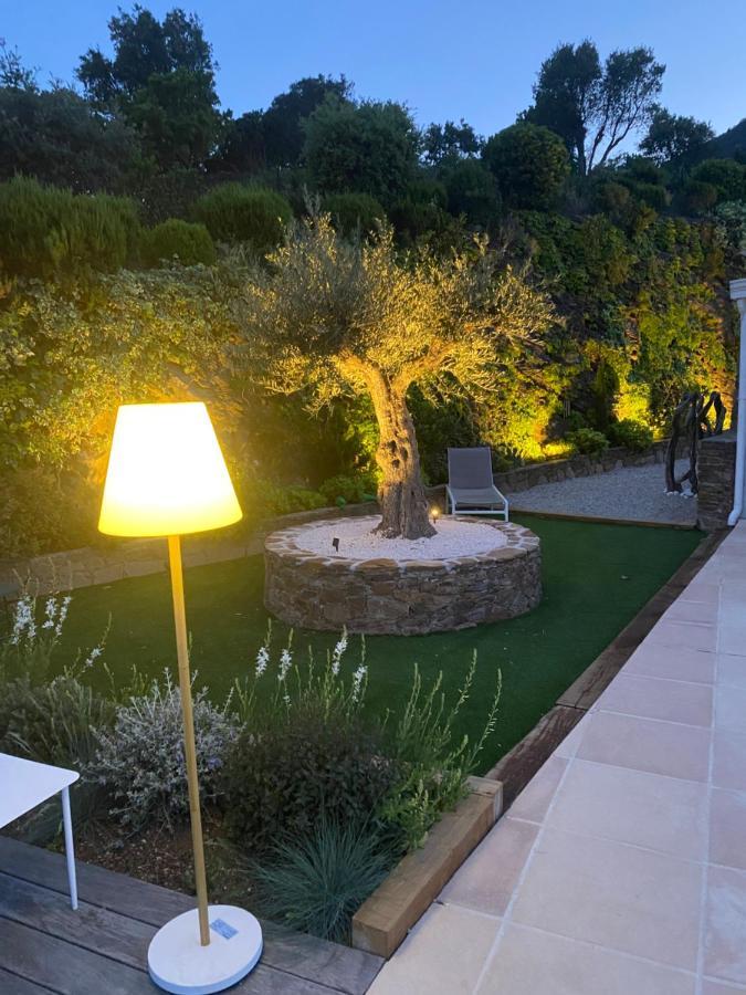 Villa Jucanos - Vue Mer Panoramique Golfe De St-Tropez Cavalaire-sur-Mer Exterior foto